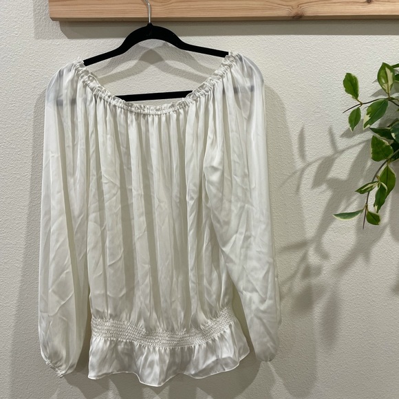 Michael Kors white long sleeve blouse medium - Picture 3 of 5